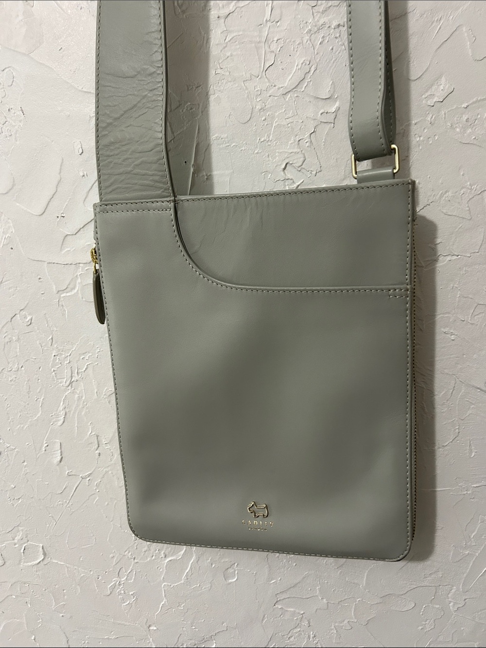 Radley Londo Crossbody Shoulder Bag in Light Grey
